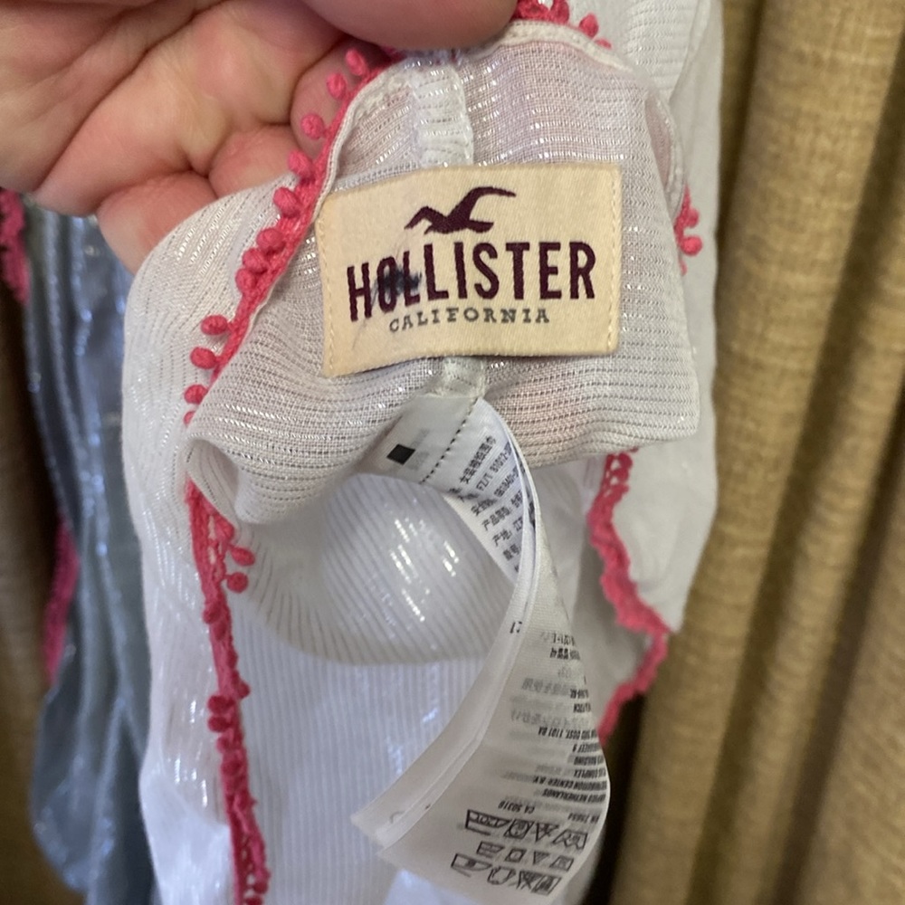 HOLLISTER INFINITE SCARF BUNDLE - Picture 2 of 3